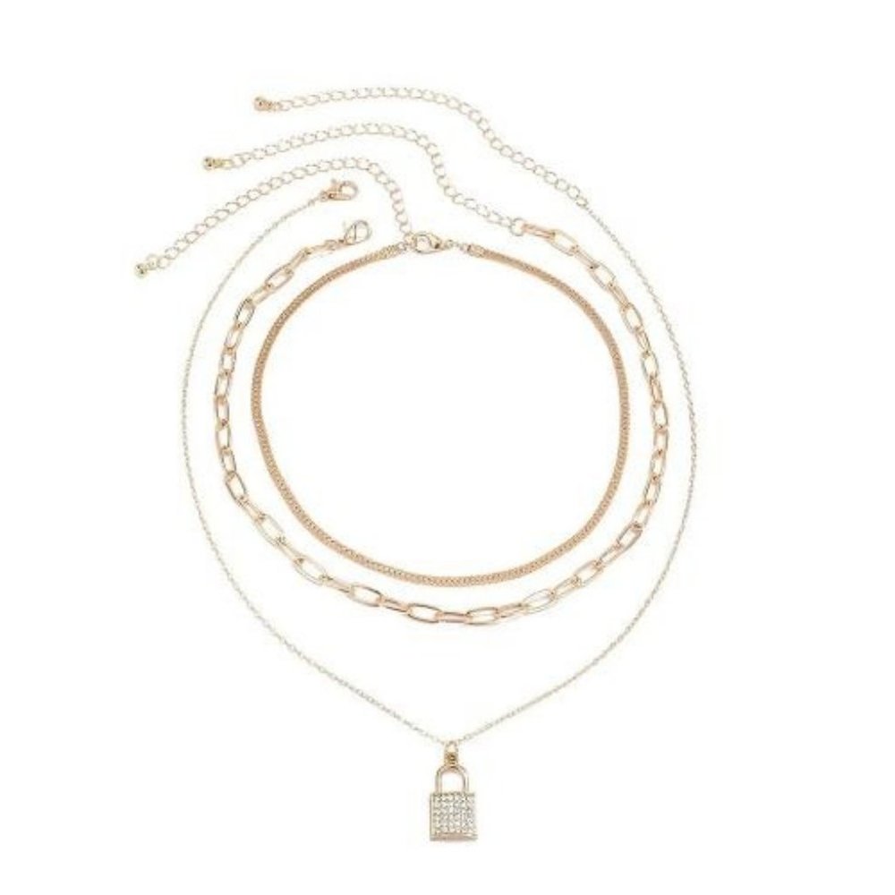 Rhinestone Studded Lock Necklace color: Gold